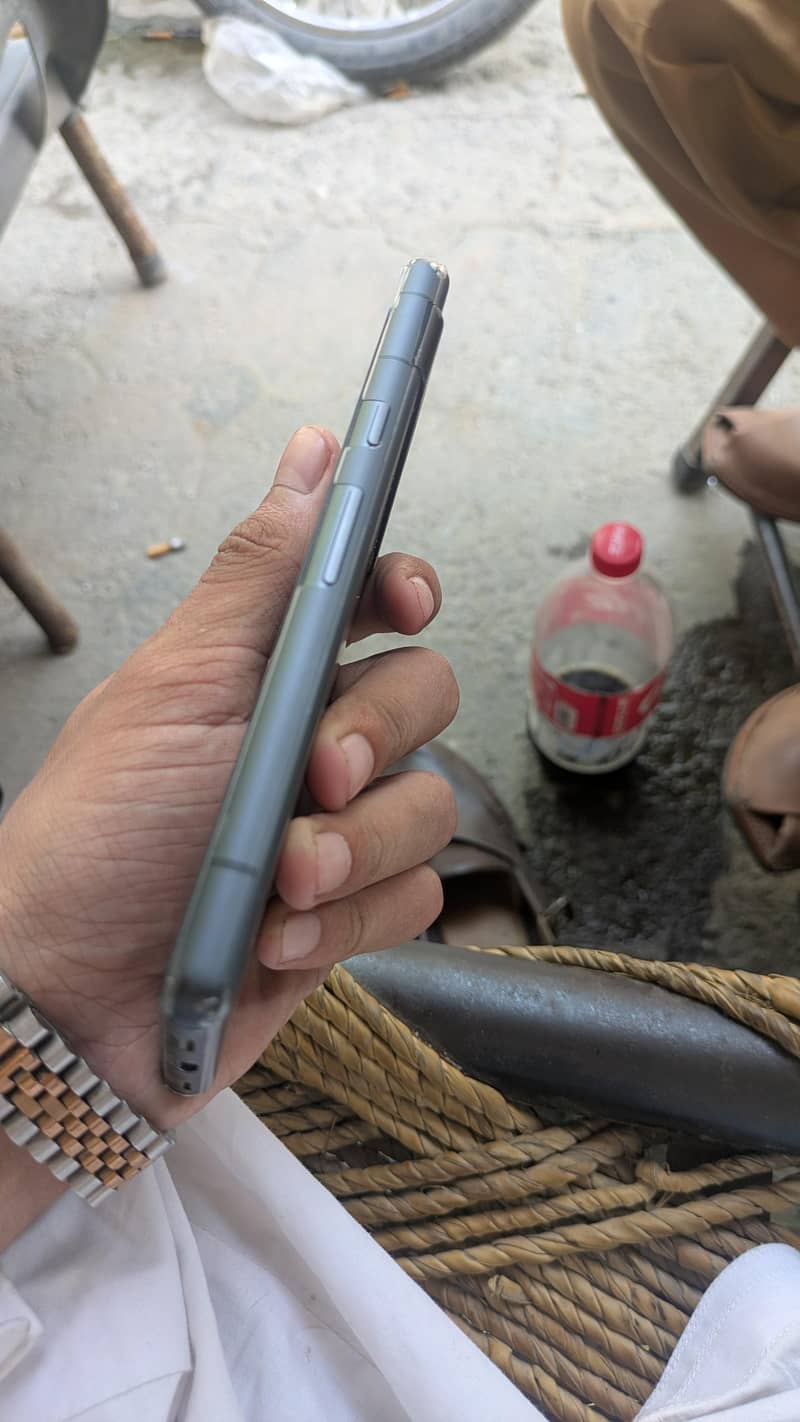Google Pixel 7a 4
