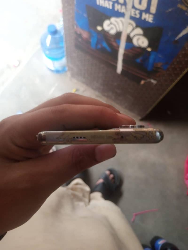 Tecno CAMON 40 Pro 2