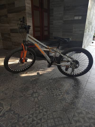 Used Geared Bicycle / Gear Cycle – Disc Brakes