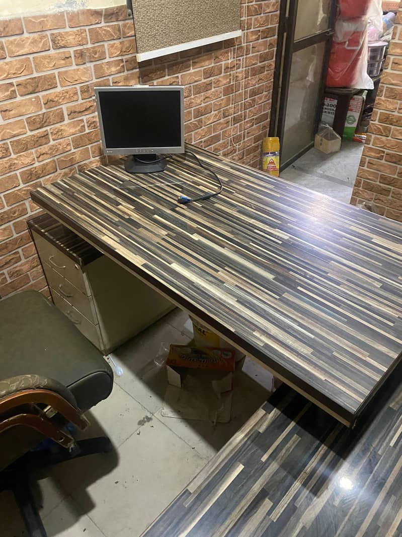Office table 5