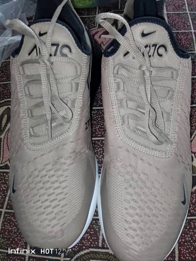 Nike Air Max 270 Original Shoes Size 10.5 to 11