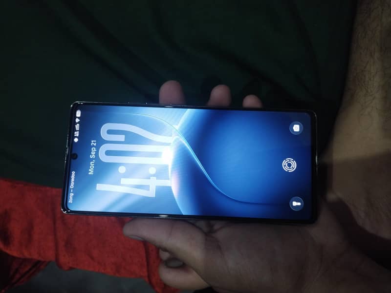 Tecno CAMON 40 2