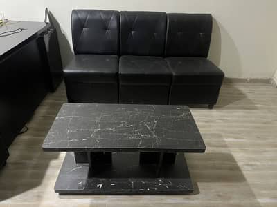 6 Office Sofas + Table