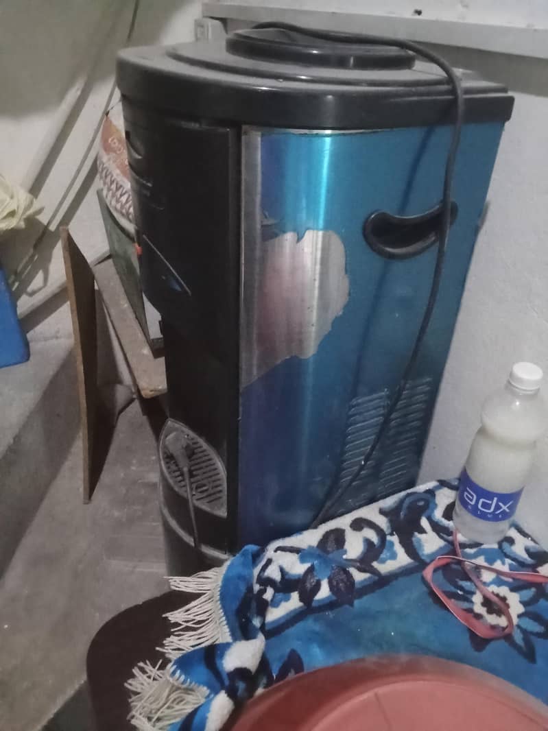 dispenser 0