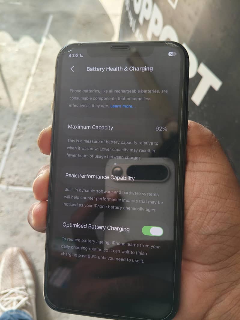 Apple iPhone 11 Pro 2