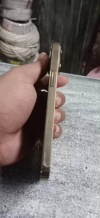 Apple iPhone 13 Pro