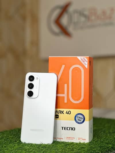 Tecno Spark 40 Pro Plus  8GB RAM 256GB Storage With Box & Charger