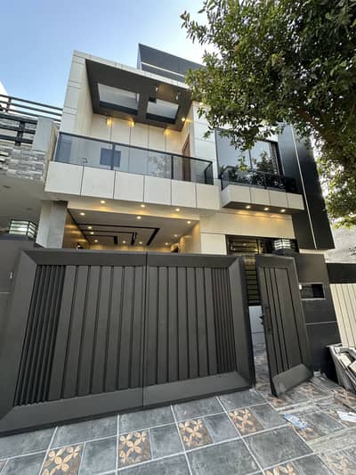 05 Marla Ultra Modern Designer House  Tulip Block Al Jalil Garden