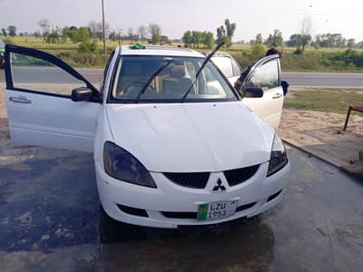 Mitsubishi Lancer 1.6 | 2005 | Sunroof | Fuel Average 15Km/L