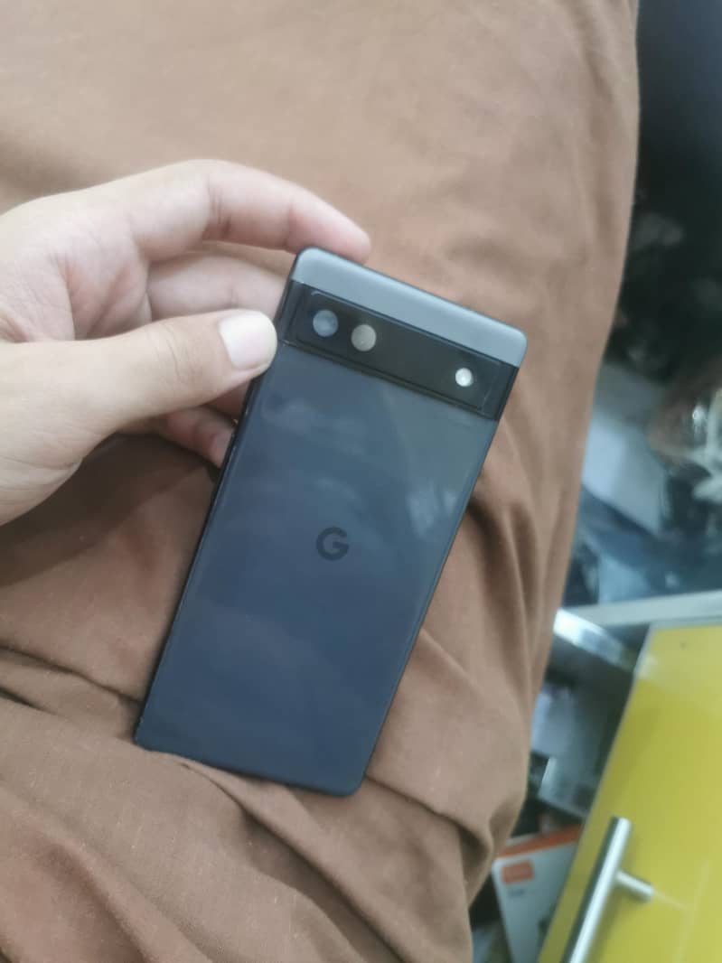 Google Pixel 6a 0