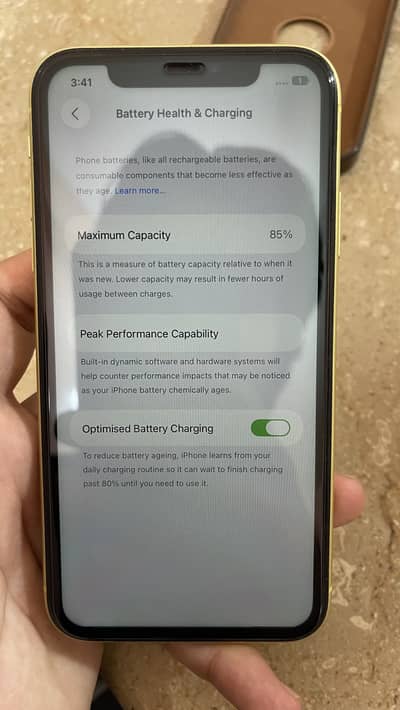 Apple iPhone 11