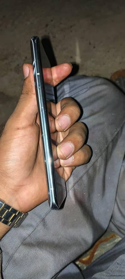 one plus 9 pro 5g 12/256