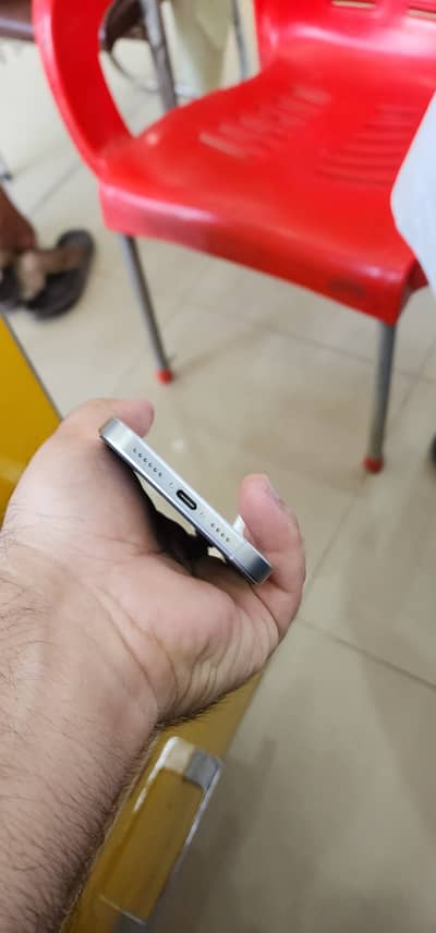 Apple iPhone 16 Pro Max white 256 gb
