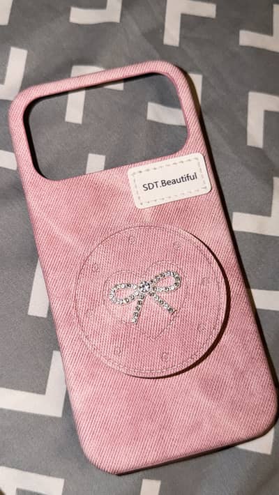 iphone 17 pro max cover