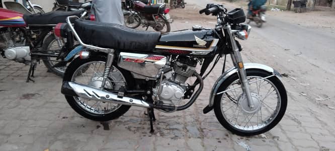 2025 self start for sale all Punjab nbr. bio Mily gi totally genuine h