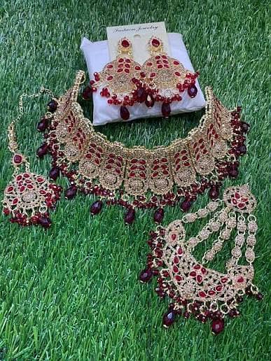 jewellry set for sale in gud condition