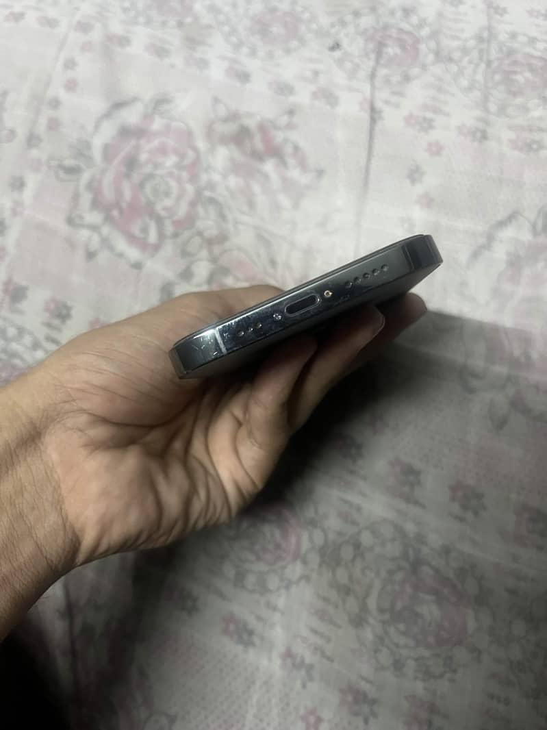 Apple iPhone 13 Pro 5