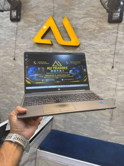 HP 250 G8 Core i5 11th Gen | 8GB RAM | 256GB NVMe | Iris Xe | 15.6"