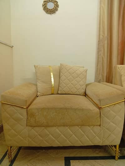 1,2,3 sofa set molty in side