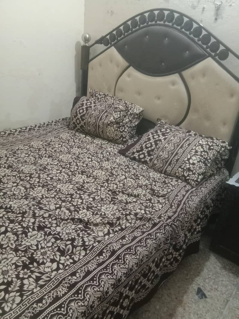 iron double bed 1