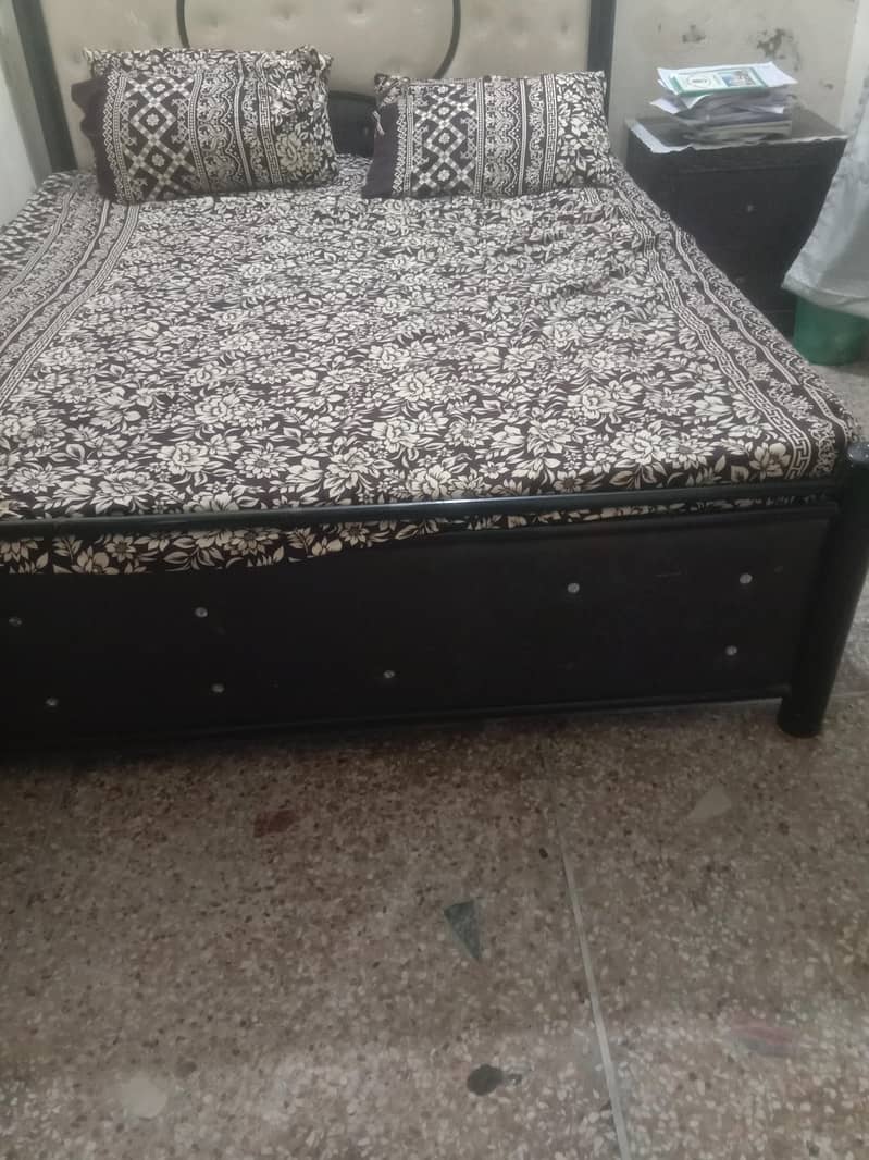 iron double bed 2