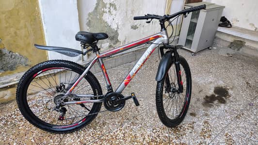 Urgent sale Caspian Mountain bike 802