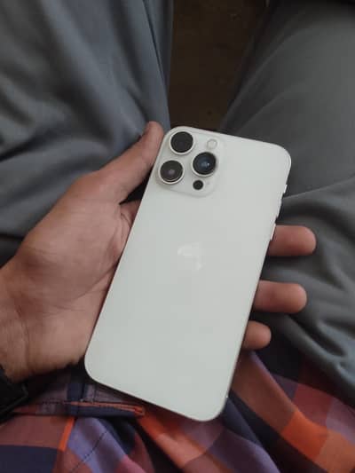 Apple iPhone XR Converd 13 pro