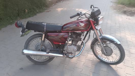 Honda 125 used condition 10by8
