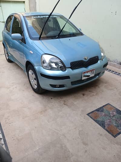 Toyota Vitz 2003