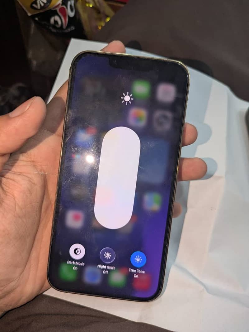 Apple iPhone 13 Pro 4