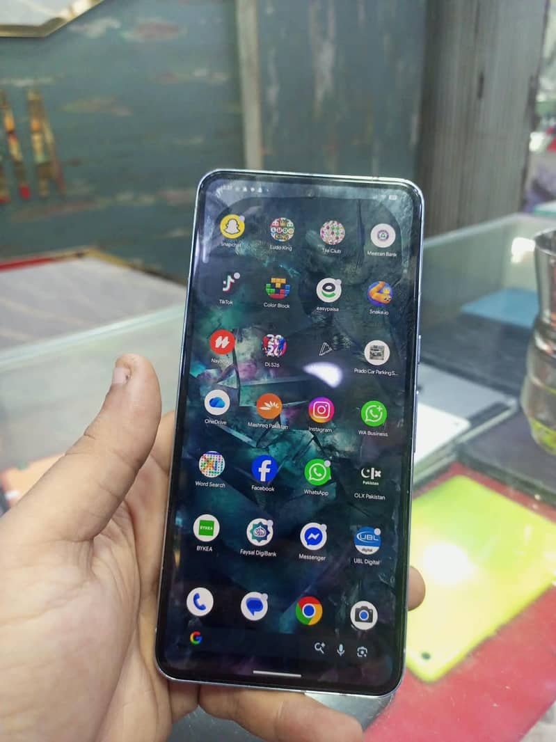 Google Pixel 8 Pro 5