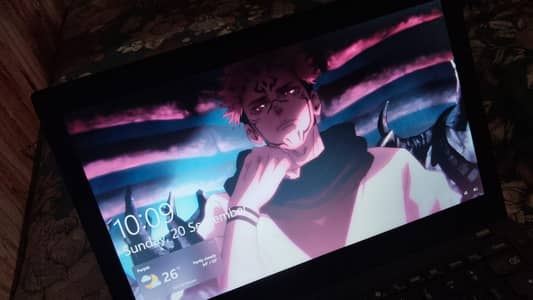 Lenovo ThinkPad X250 — i7 5th 8gb ram 256 ssd Price negotiable