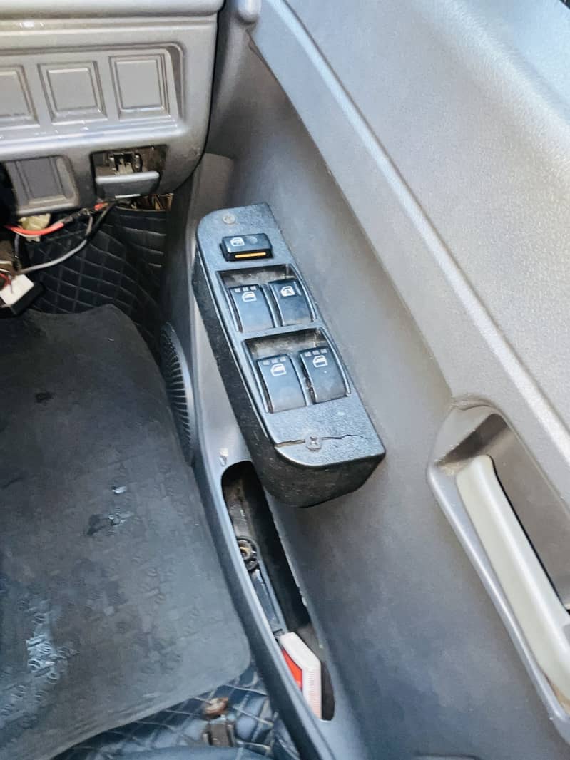 Suzuki Mehran Automatic 660cc 8