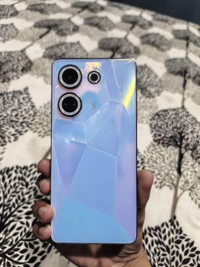Tecno CAMON 20