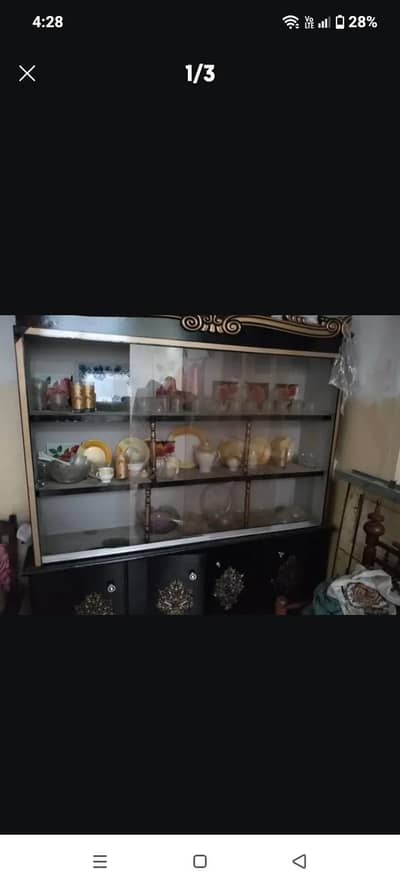 Pot almirah