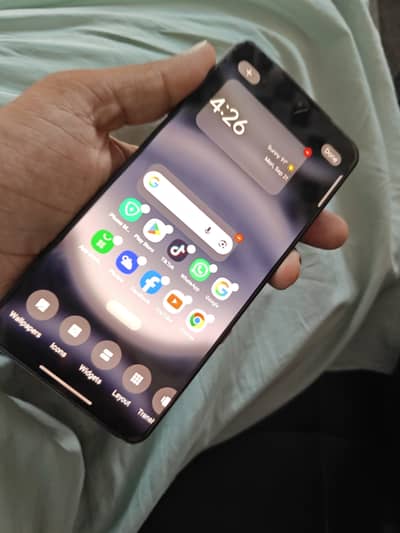 Realme GT 6 china 12/256 9.5/10 lush condition
