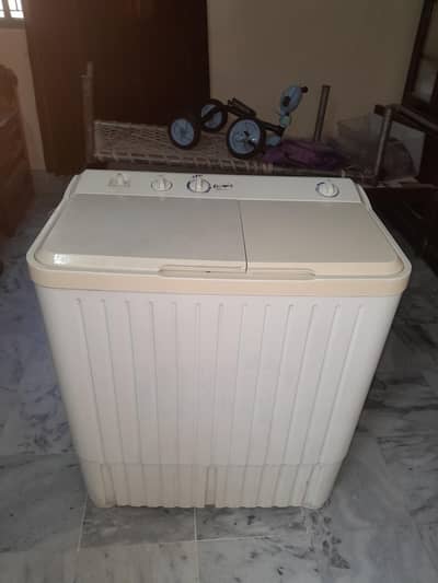 haier twin tub washing £ driyer macine