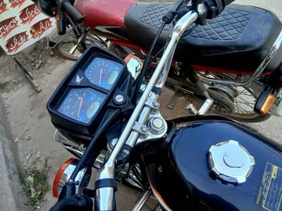 Honda 125 21/22 Model Black Personal use New Condition 8/10