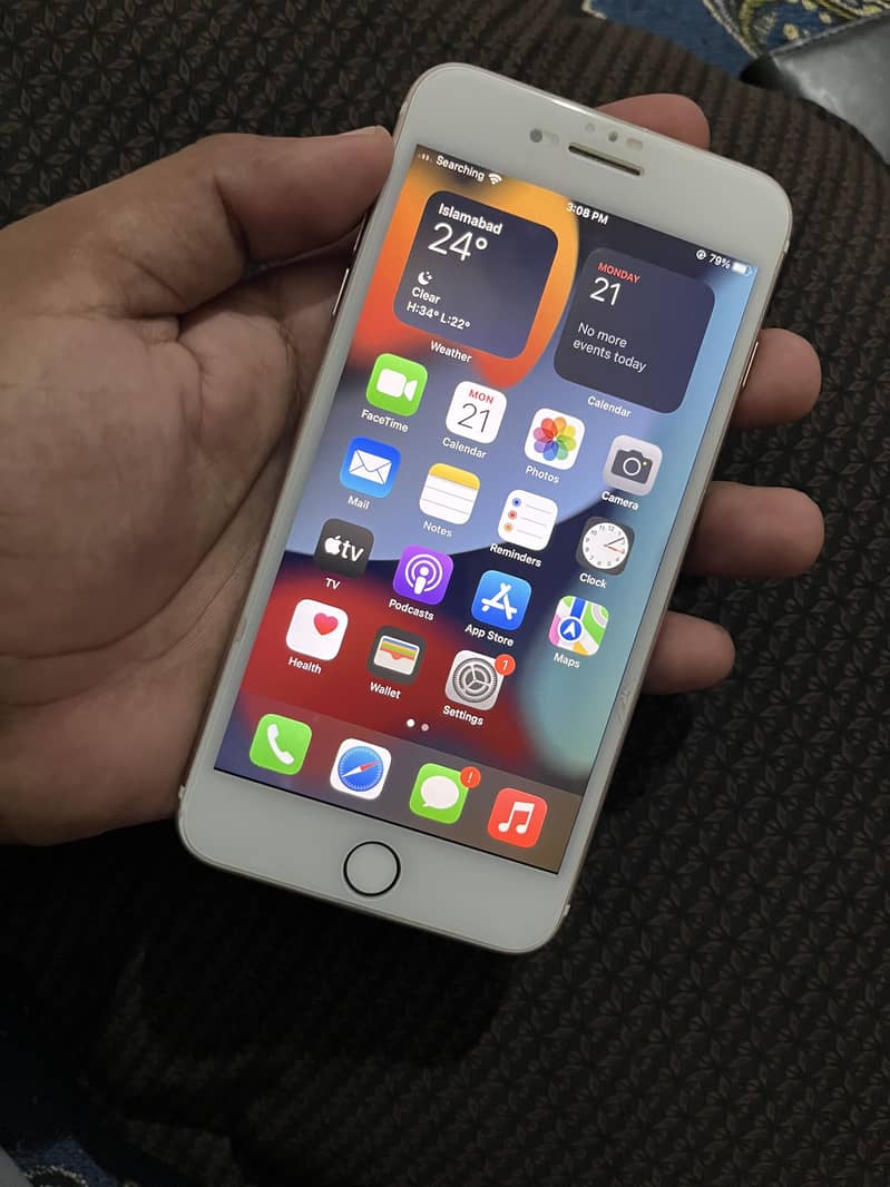 Apple iPhone 7 Plus 5
