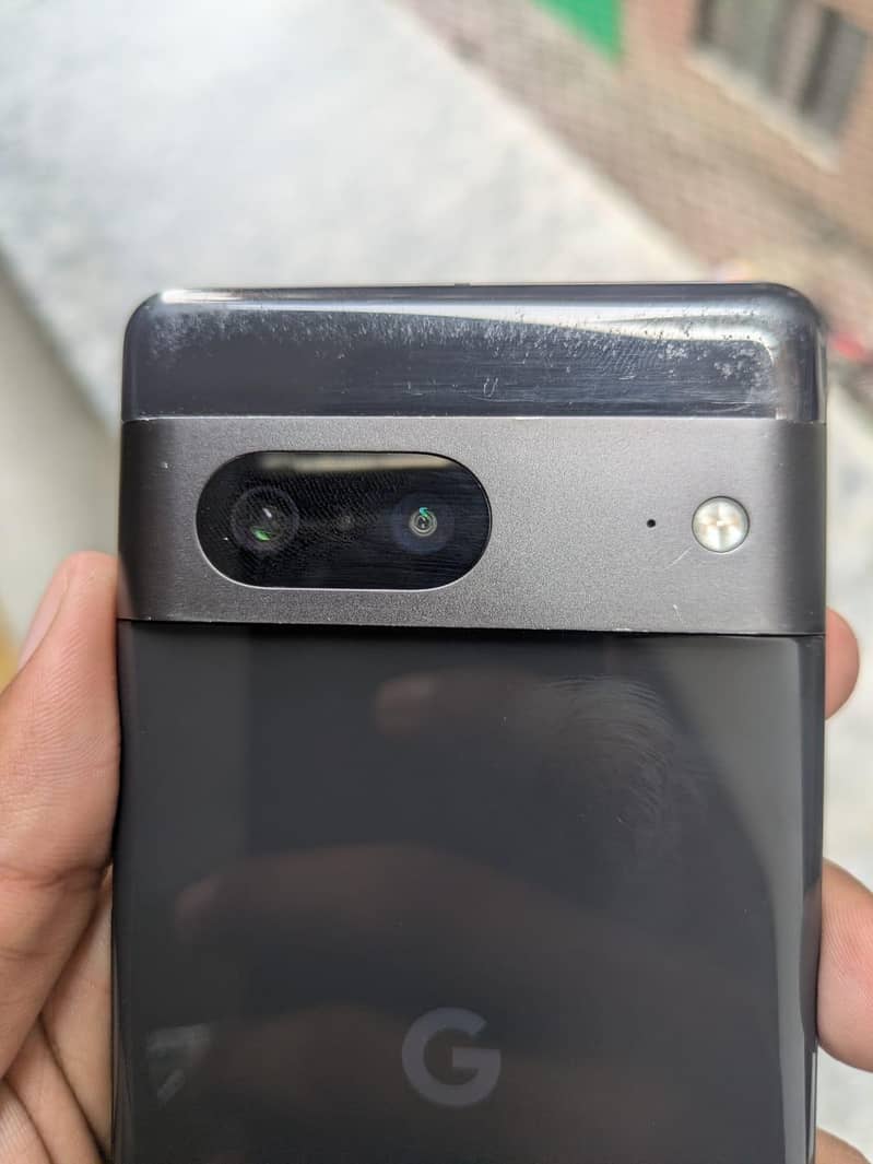 Google Pixel 7 5