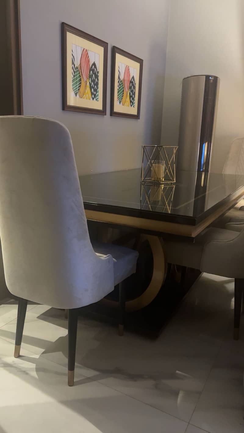 Dining table set 2