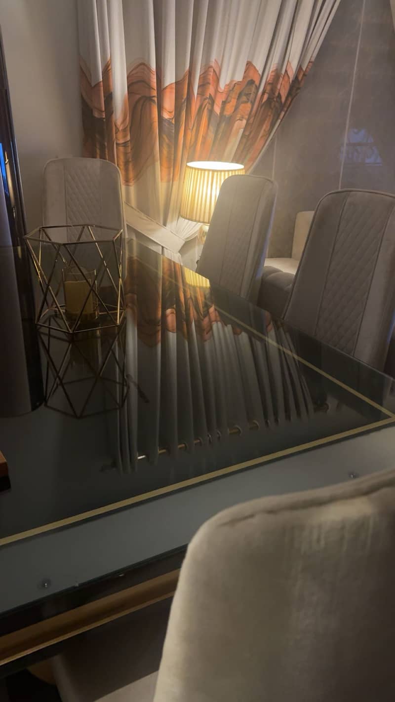 Dining table set 4
