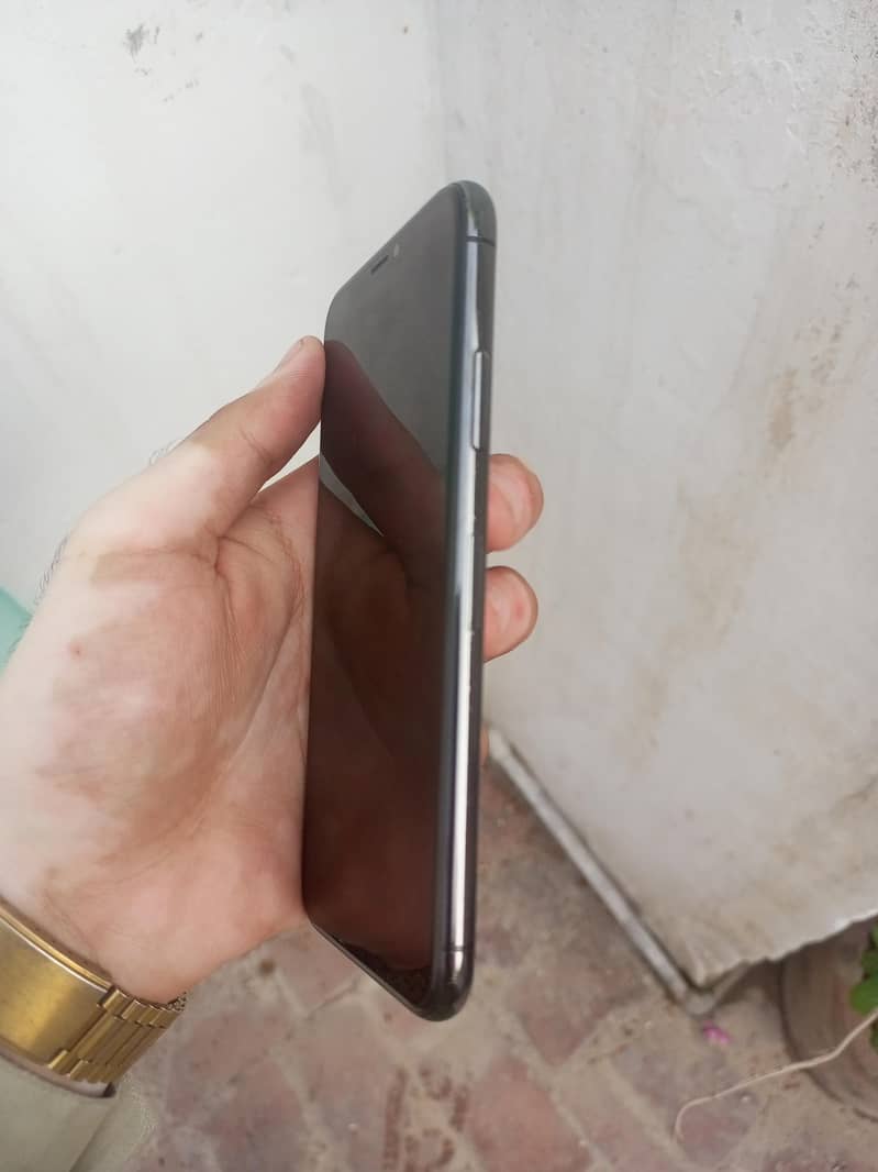 Apple iPhone X 2
