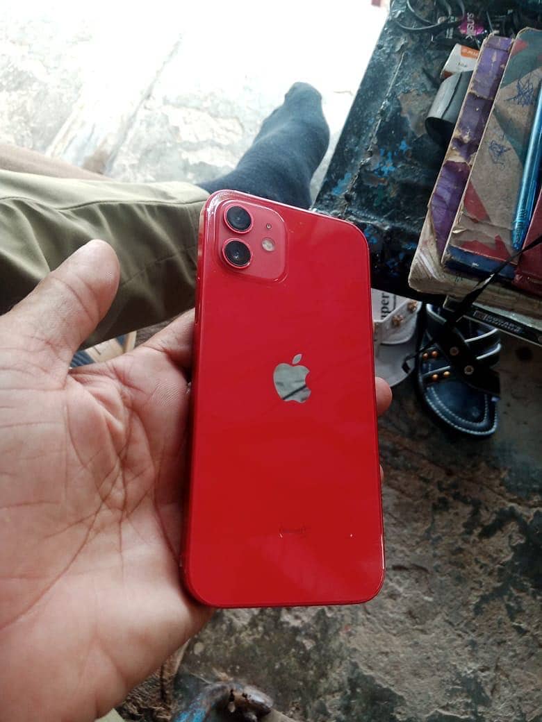 Apple iPhone 12 0
