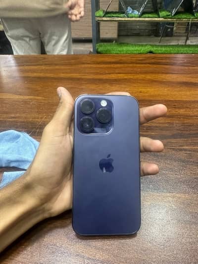 Apple iPhone 14 Pro