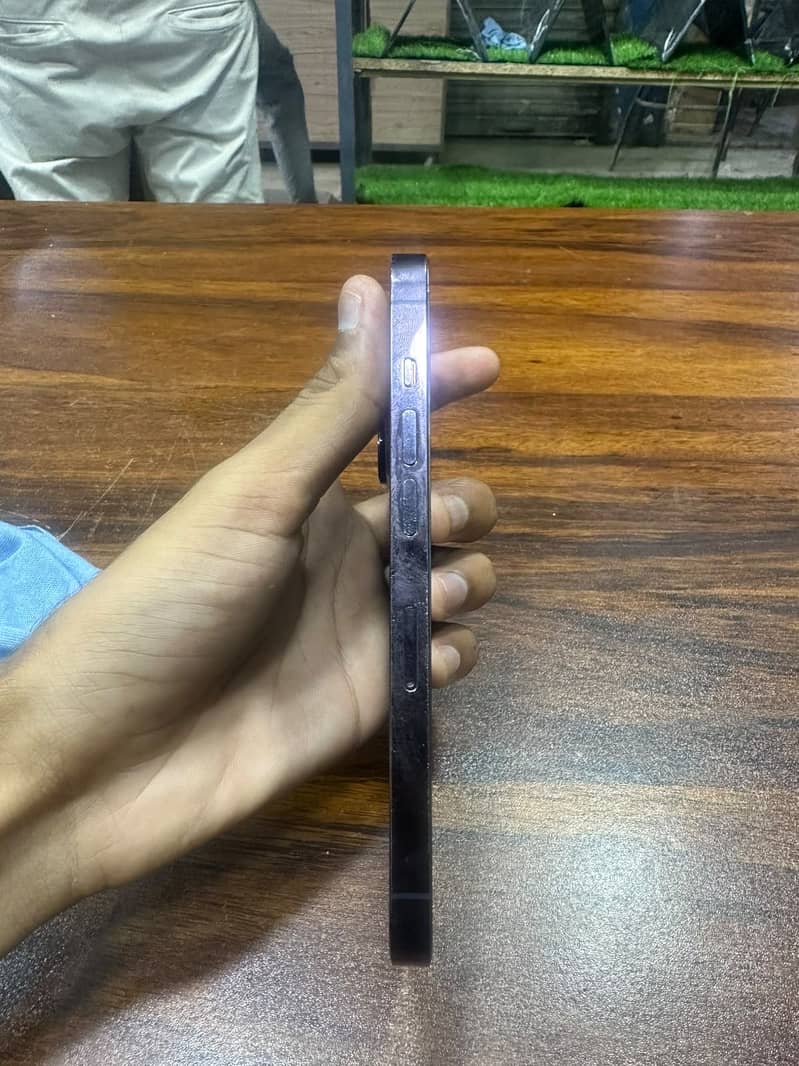 Apple iPhone 14 Pro 6