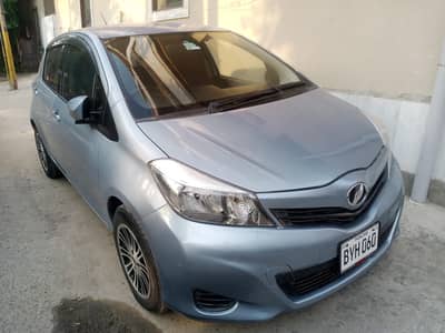 Toyota Vitz 2012