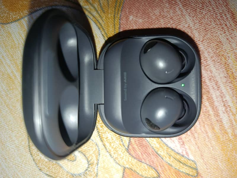 Buds 2 pro 1