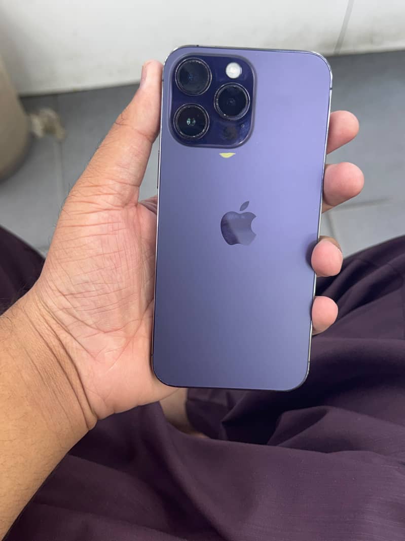 Apple iPhone 14 Pro Max 3