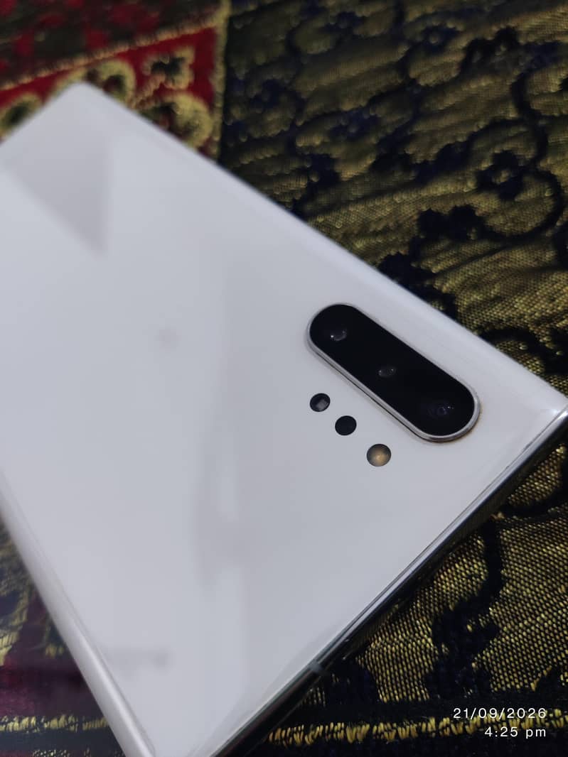 Samsung Mobile Note 10 Plus 1